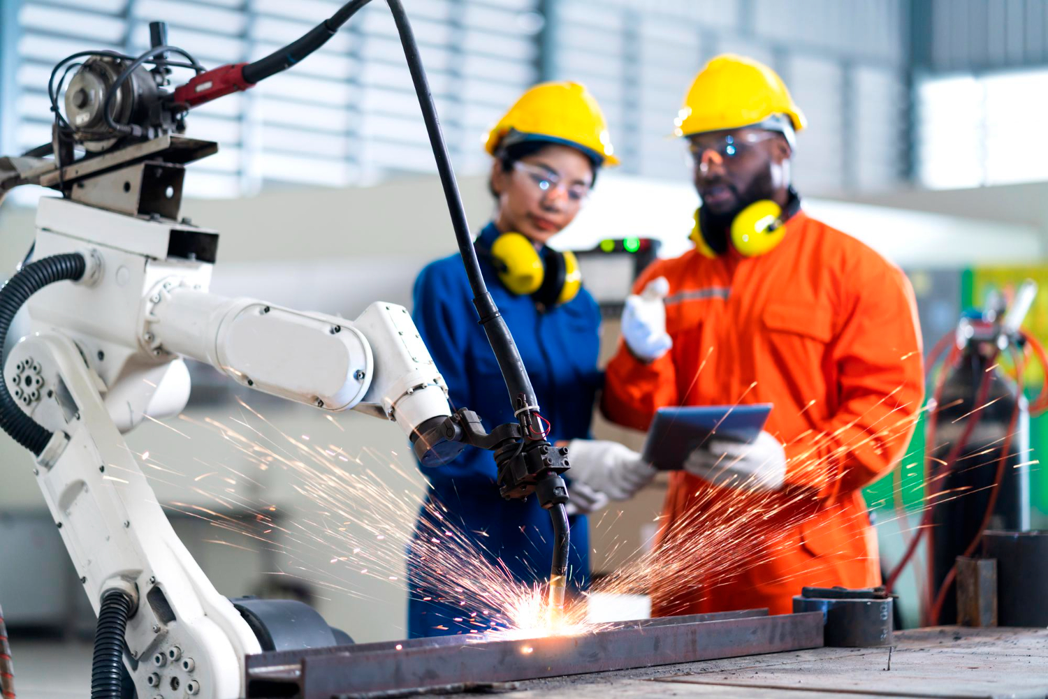 Accelerate Manufacturing Order Fulfillment with Copilot Order Intel 360 Agent